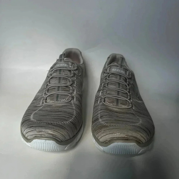 Skechers Relaxed Fit Empire Game On Slip On Taupe Sneakers Women's Size8.5 - Picture 3 of 7